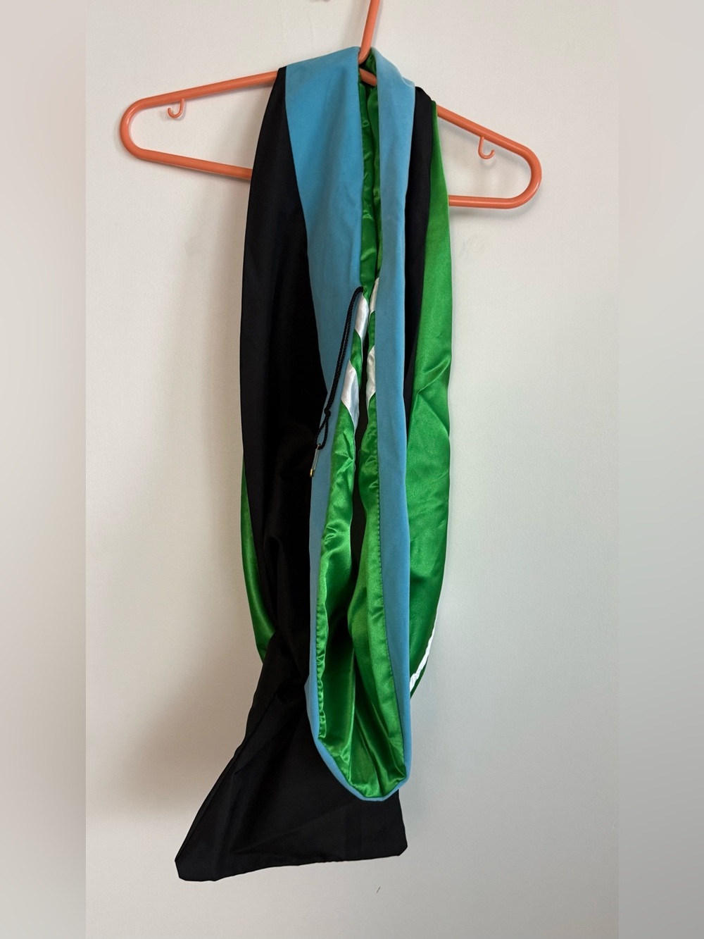 Graduation Hood Masters - Picture 3 of 4
